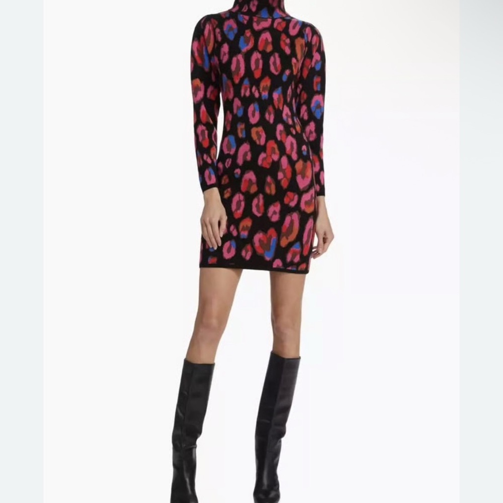 FARM Rio Vibrant Long Sleeve Dress